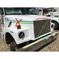 WHITE VOLVO WAH Hood thumbnail 4