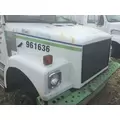 WHITE VOLVO WAH Hood thumbnail 4