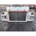 WHITE VOLVO WAH Hood thumbnail 4