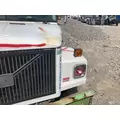 WHITE VOLVO WAH Hood thumbnail 3