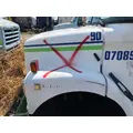WHITE VOLVO WAH Hood thumbnail 2