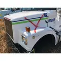 WHITE VOLVO WAH Hood thumbnail 3