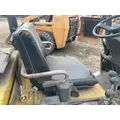 Yale GLC040AFNUAE082 Equip Seat thumbnail 4