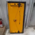   LuggageStorage Door thumbnail 3